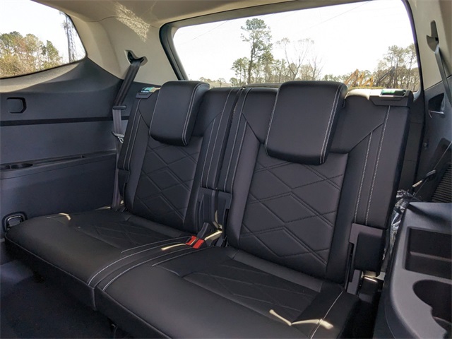 2025 Volkswagen Atlas 2.0T SE w/Technology  at Stokes Volkswagen