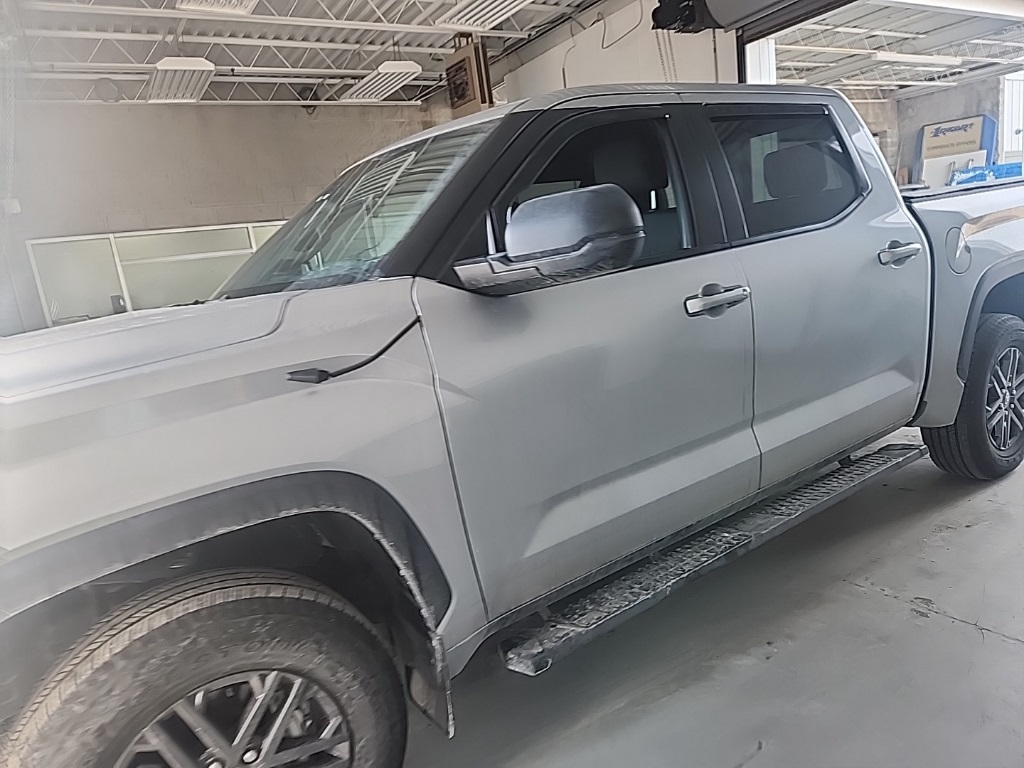 2025 Toyota Tundra SR5 CrewMax Cab 4WD