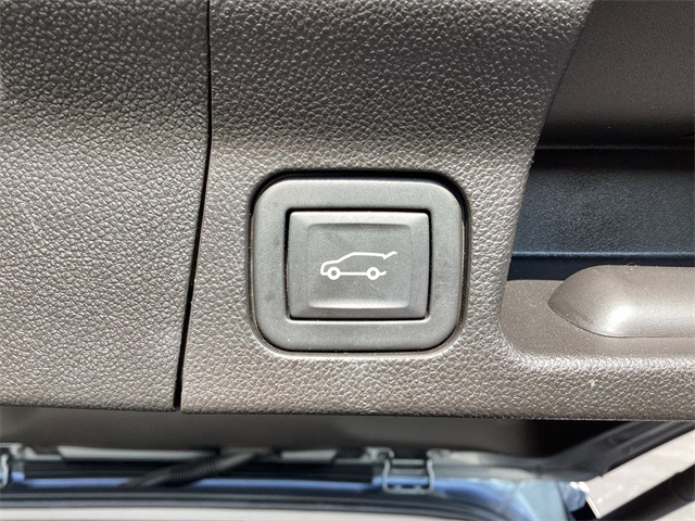 Used Car 2023 Gmc Acadia  Sle For Sale Under $30,000 In San Antonio, Texas