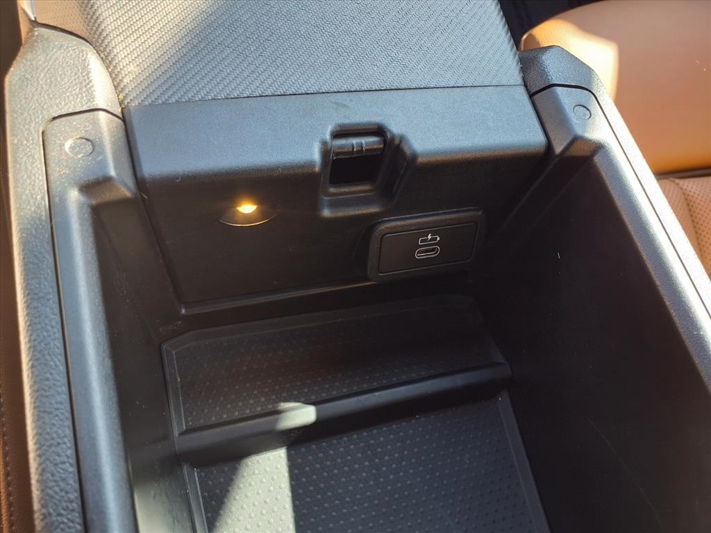 2023 BMW 4 Series M440i xDrive - 9