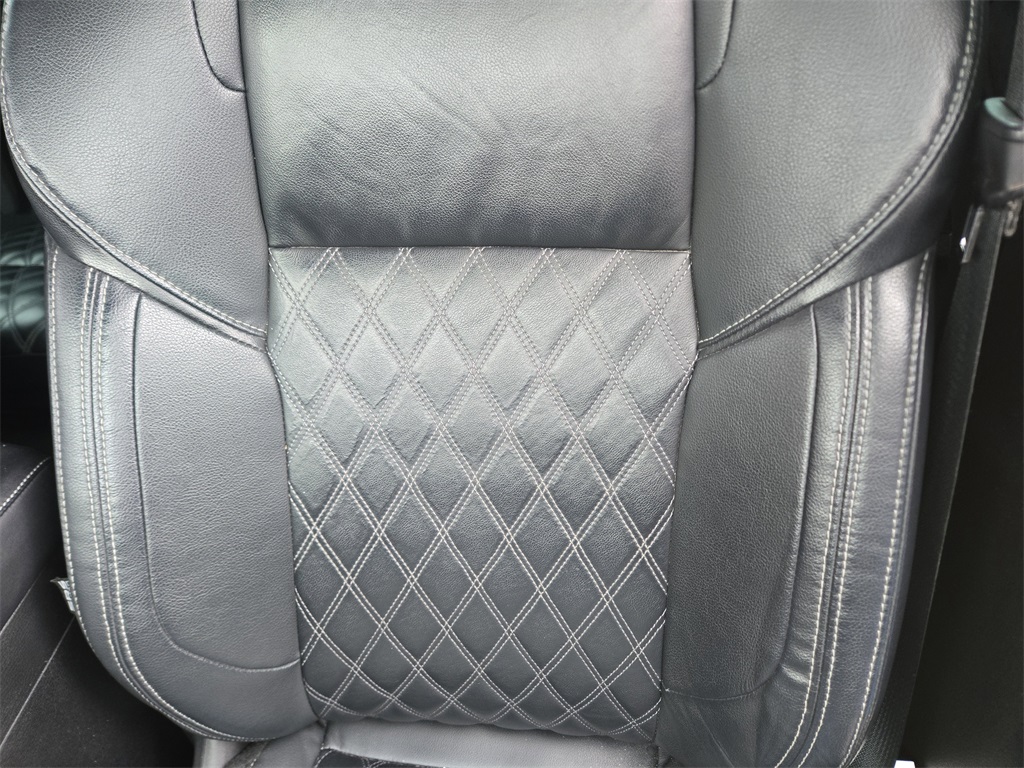 2023 Mitsubishi Outlander SEL Gray at Emmons Autoplex