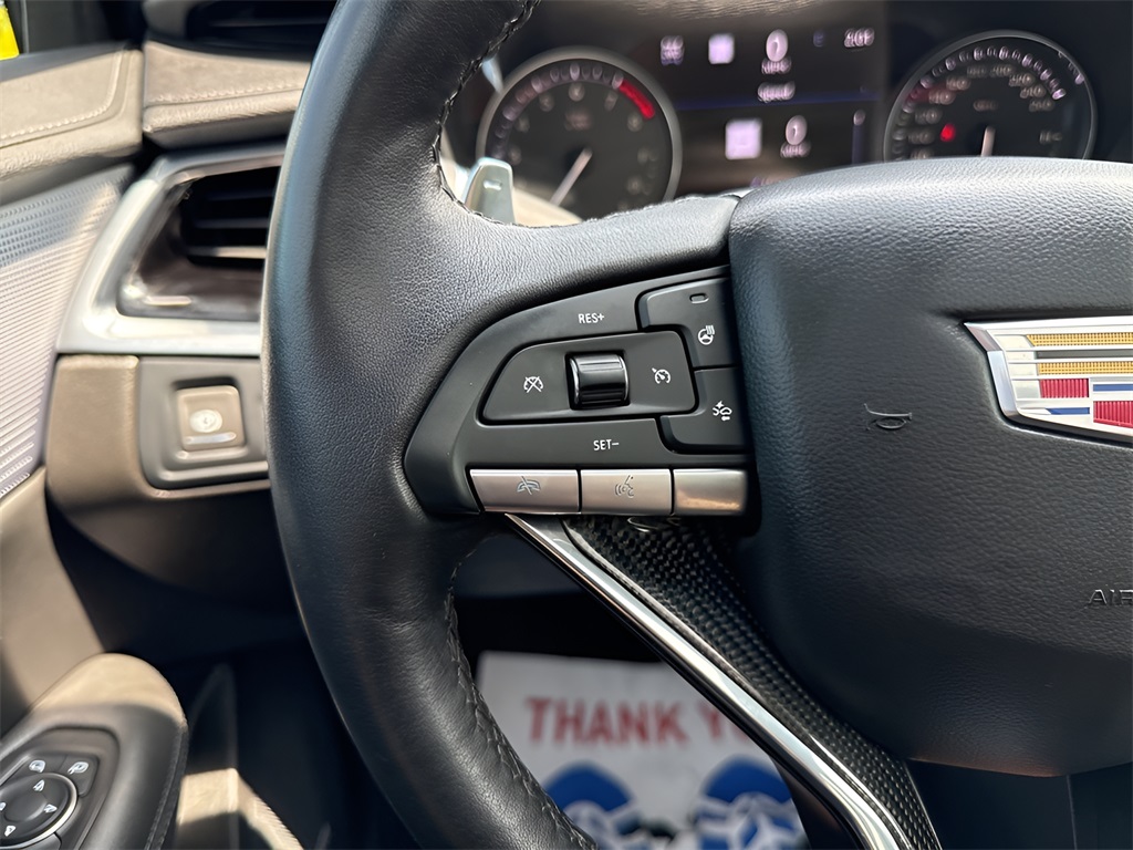 2023 Cadillac XT6