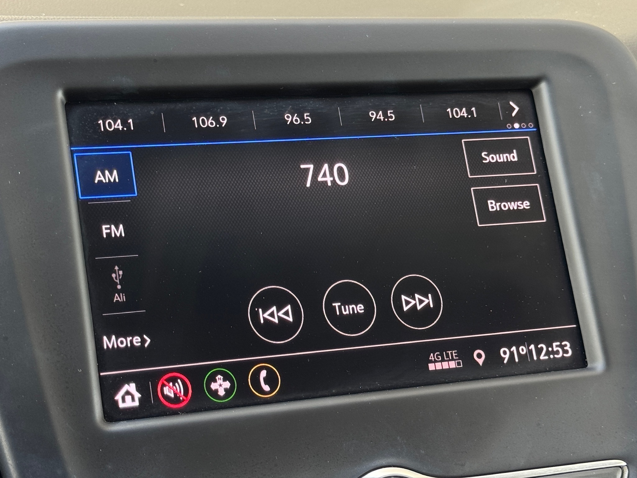 2021 Chevrolet Equinox LT Black at Durrett Motor Company