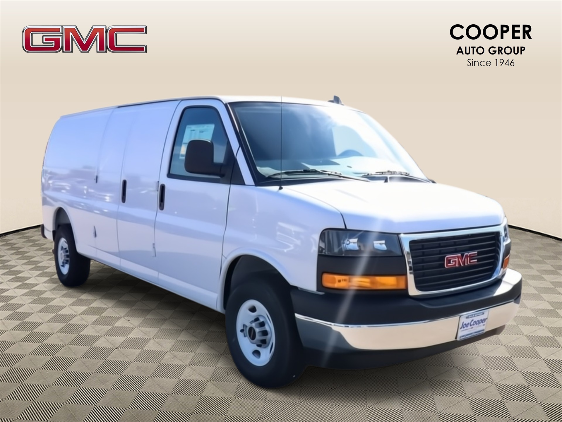 2025 GMC Savana Cargo 2500 RWD