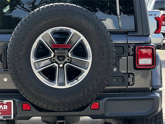 2019 Jeep Wrangler Unlimited Sahara - 3