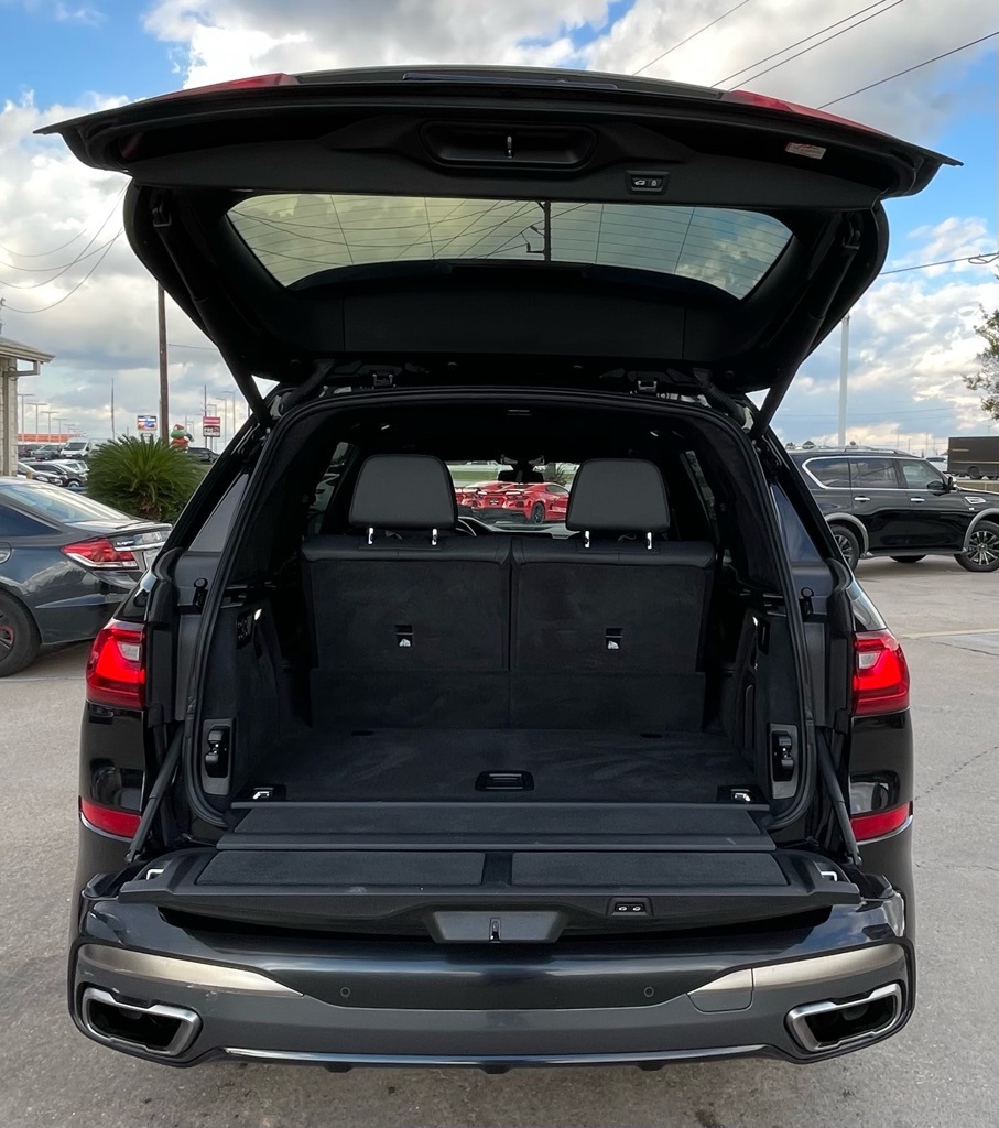 2020 BMW X7 M50i Black at Ultimate Motorsports