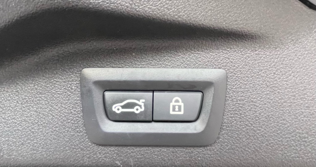 2020 BMW X7 M50i Black at Ultimate Motorsports