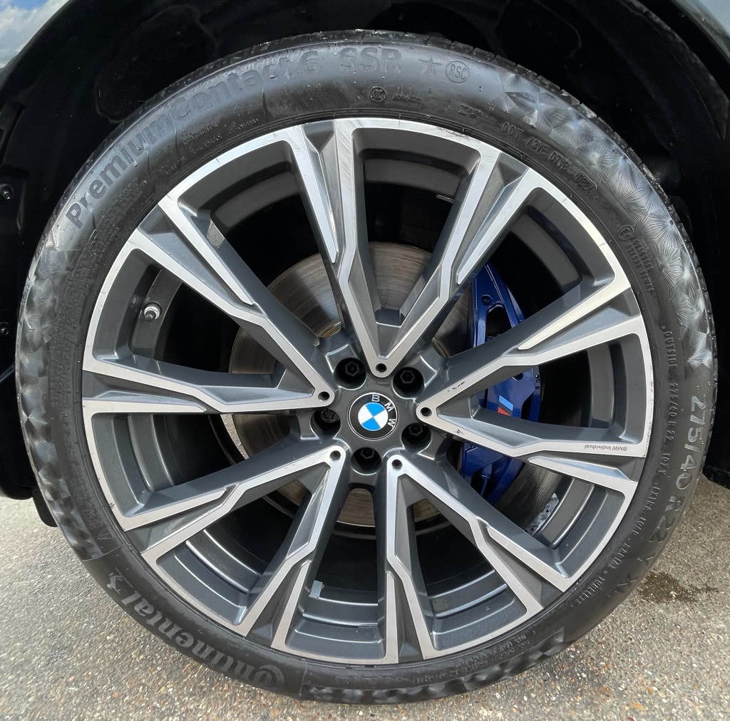 2020 BMW X7 M50i Black at Ultimate Motorsports