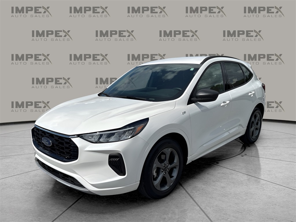 2024 Ford Escape ST-Line's photo