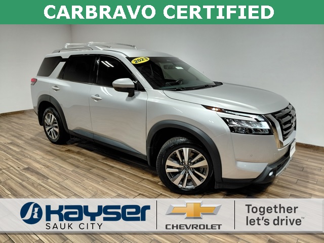 2023 Nissan Pathfinder SL 4WD