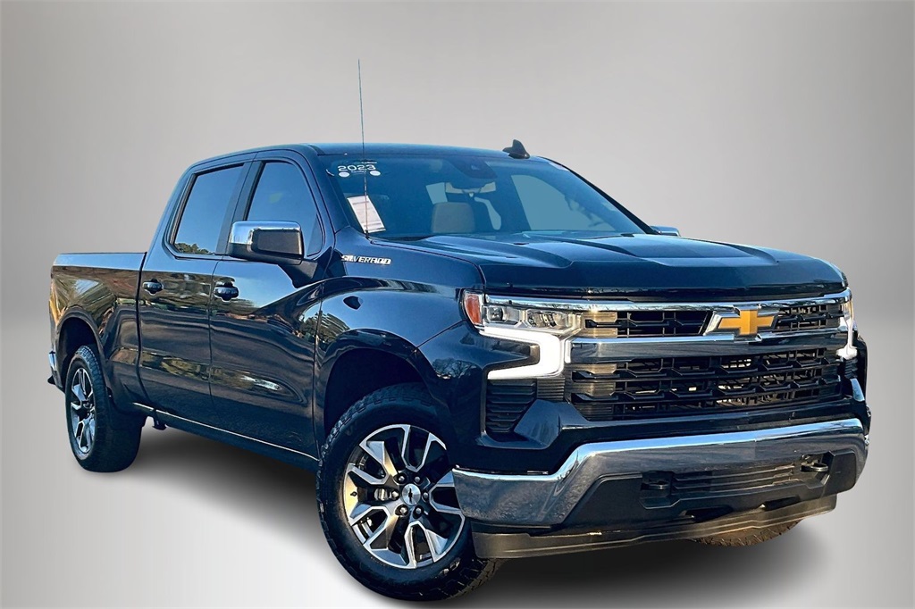 2023 Chevrolet Silverado 1500 LT Crew Cab 4WD