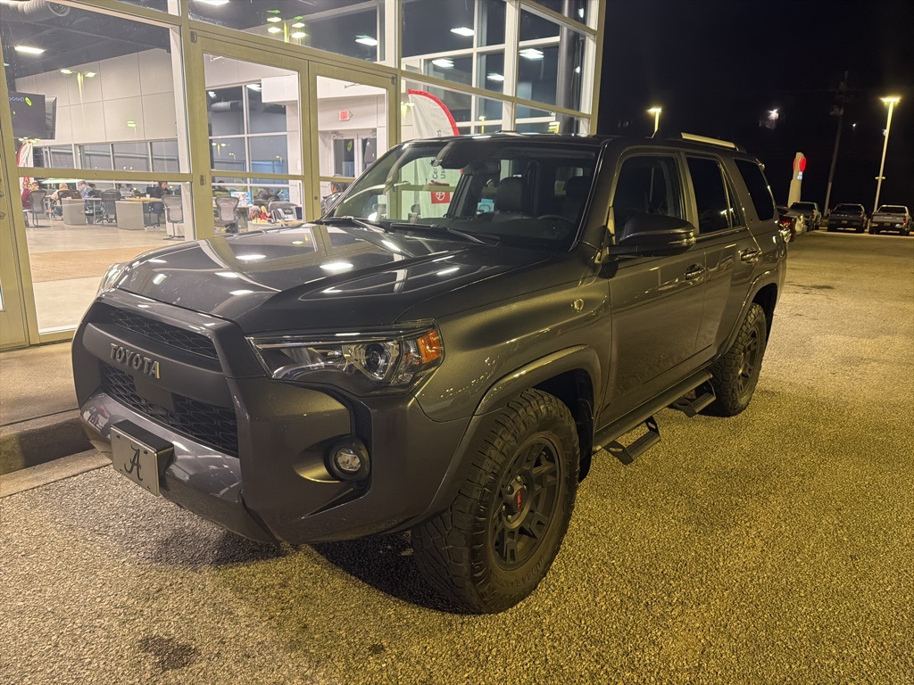 2022 Toyota 4Runner SR5 Premium RWD
