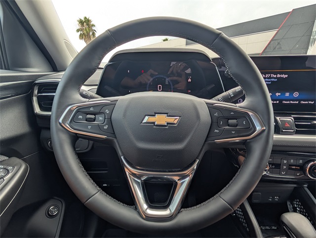 2025 Chevrolet TrailBlazer LT Green at Toyota of Victoria