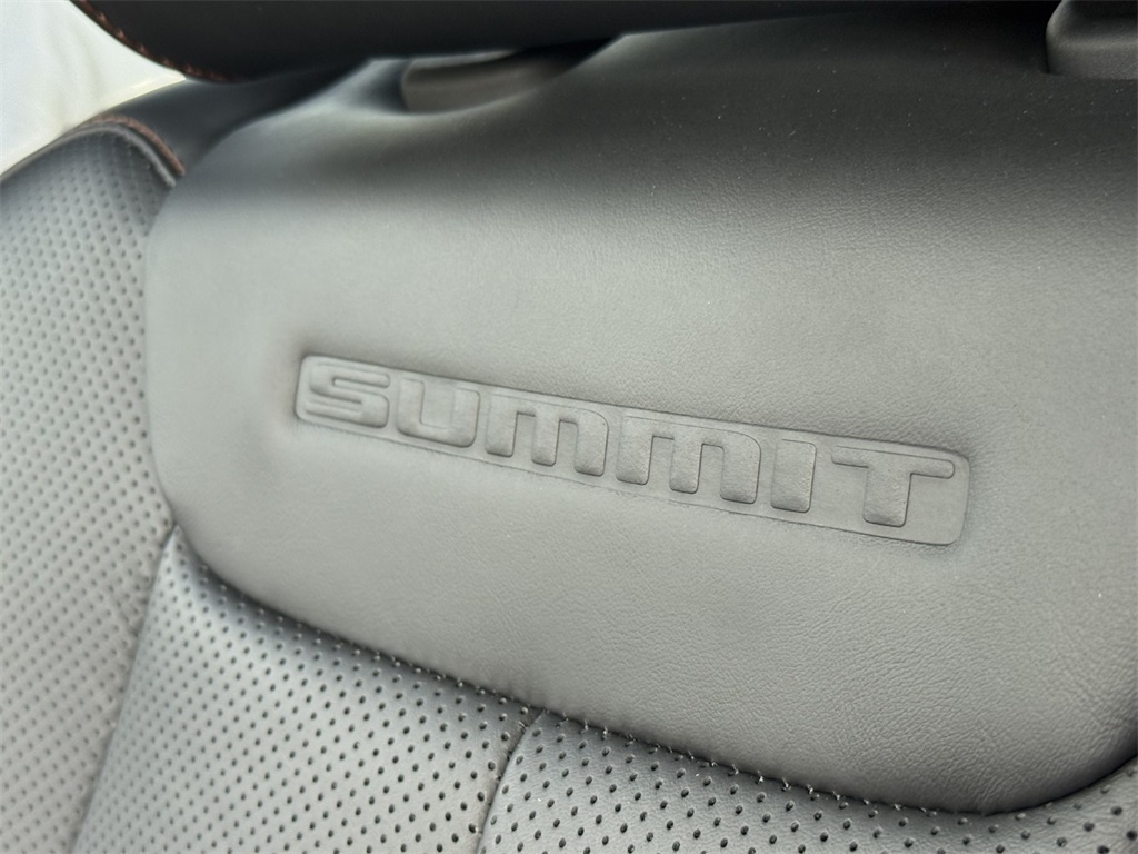 Used Car 2023 Jeep Grand Cherokee  Summit For Sale Under $50,000 In San Marcos, Texas