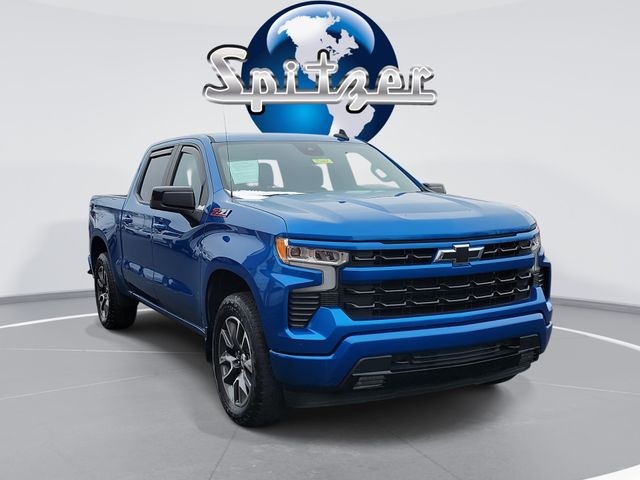 2022 Chevrolet Silverado 1500 RST Crew Cab 4WD