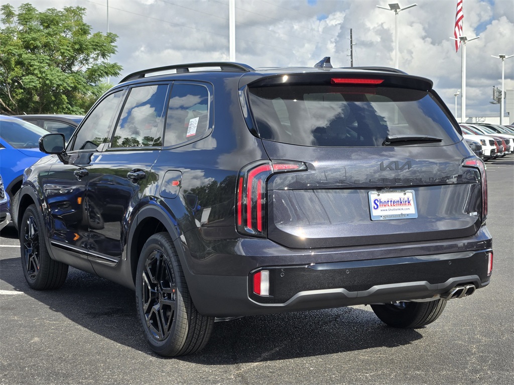 2025 Kia Telluride SX X-Line Gray at Shottenkirk Kia Fort Bend