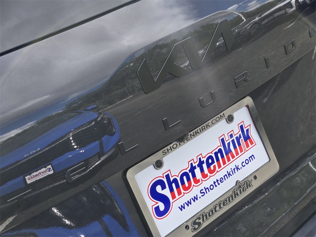 2025 Kia Telluride SX X-Line Gray at Shottenkirk Kia Fort Bend