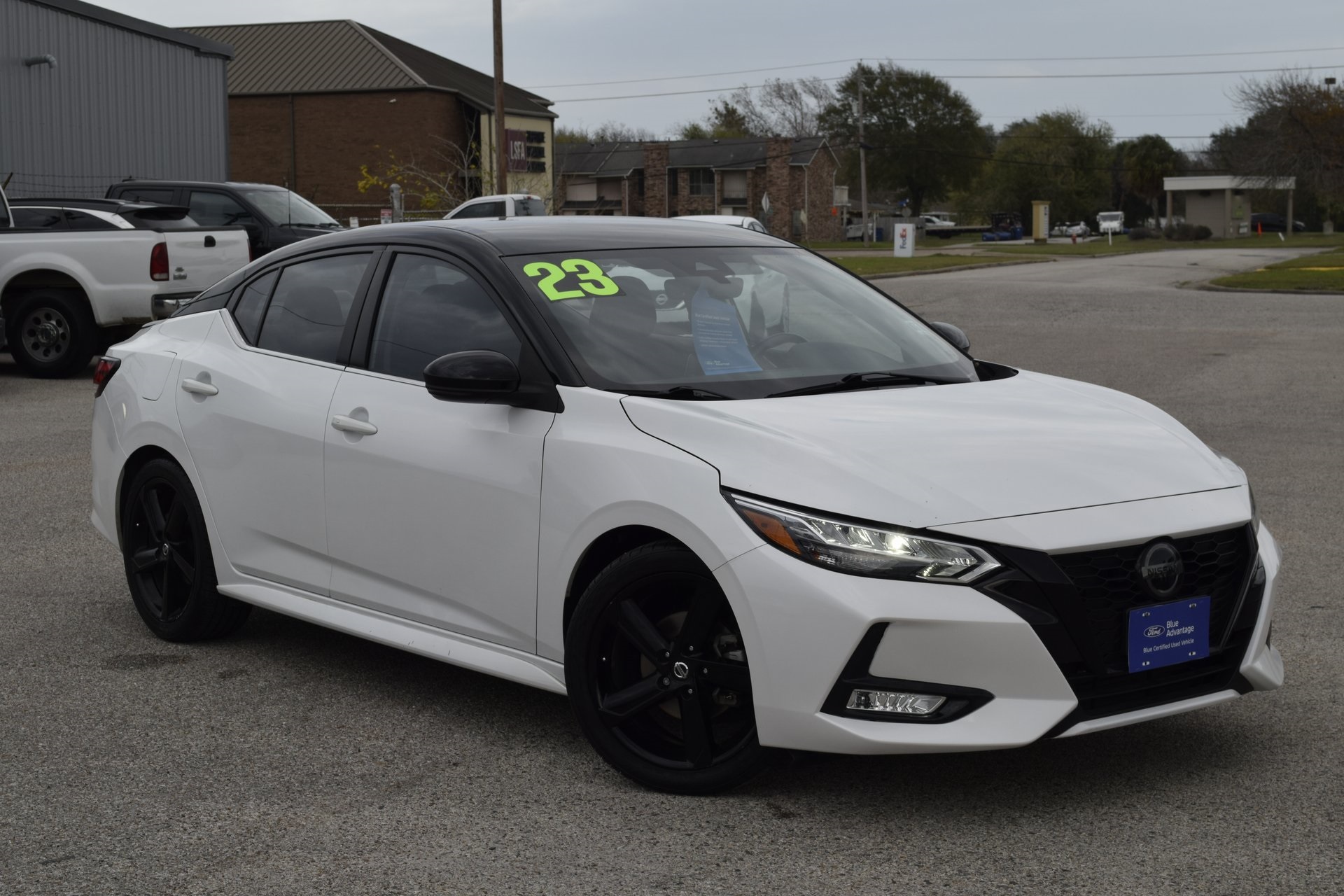 2023 Nissan Sentra SR White at Central Houston Nissan