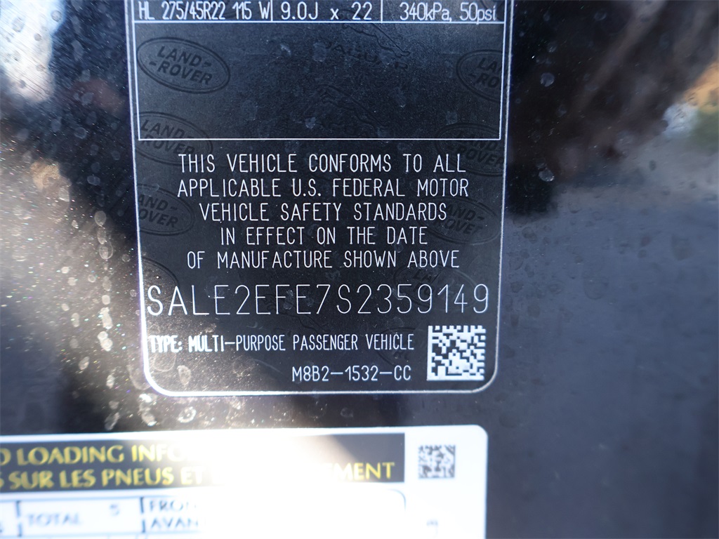 2025 Land Rover Defender 110 P500 X-Dynamic SE AWD