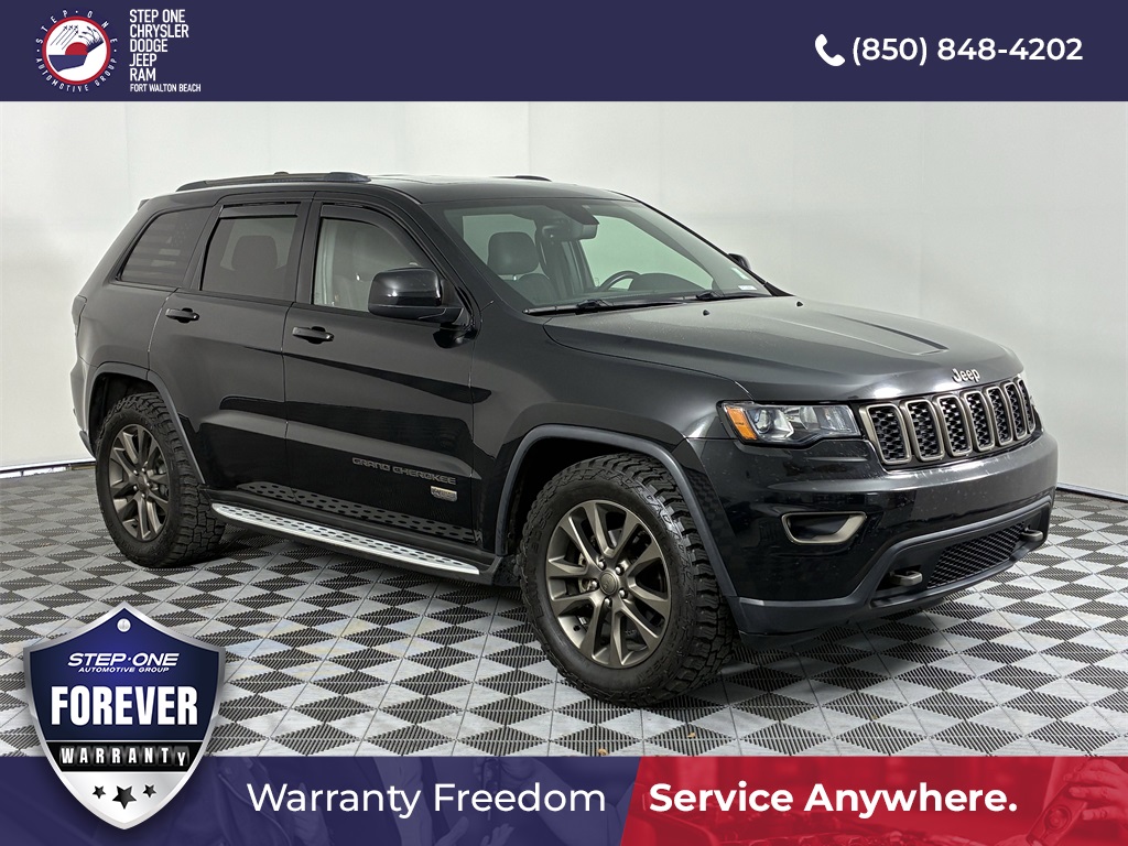 2017 Jeep Grand Cherokee Laredo