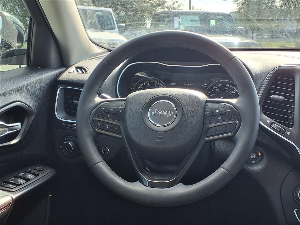 2022 Jeep Cherokee Trailhawk White at DeMontrond Gulf Freeway