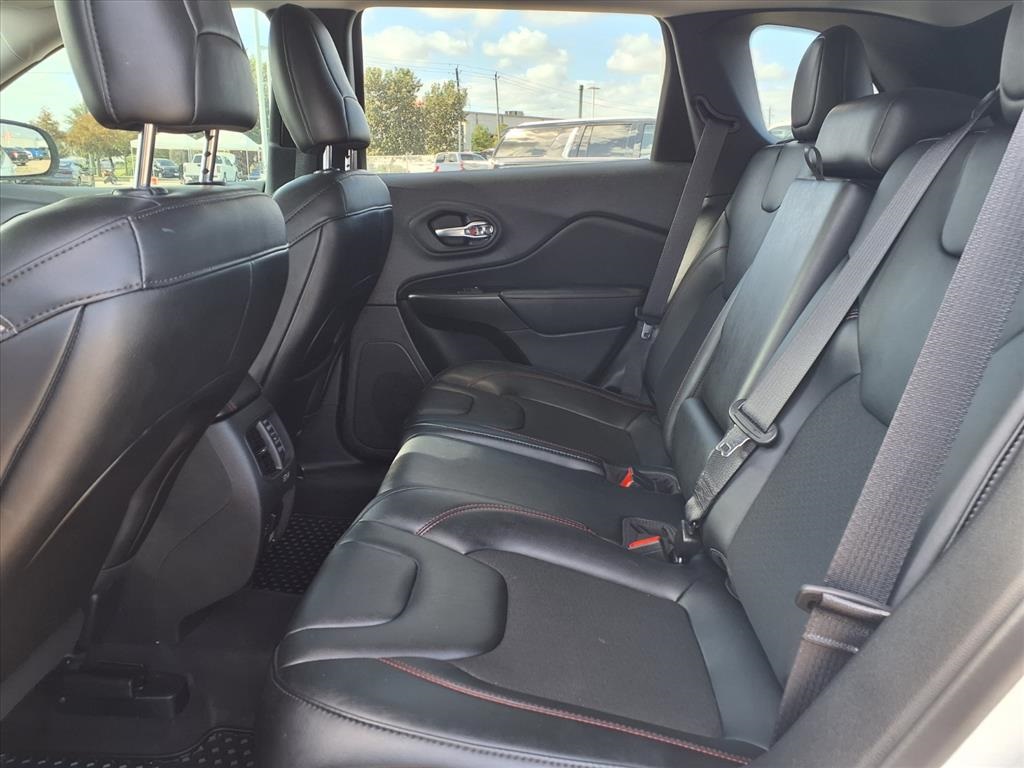 2022 Jeep Cherokee Trailhawk White at DeMontrond Gulf Freeway