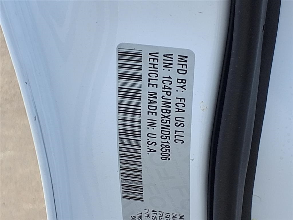 2022 Jeep Cherokee Trailhawk White at DeMontrond Gulf Freeway