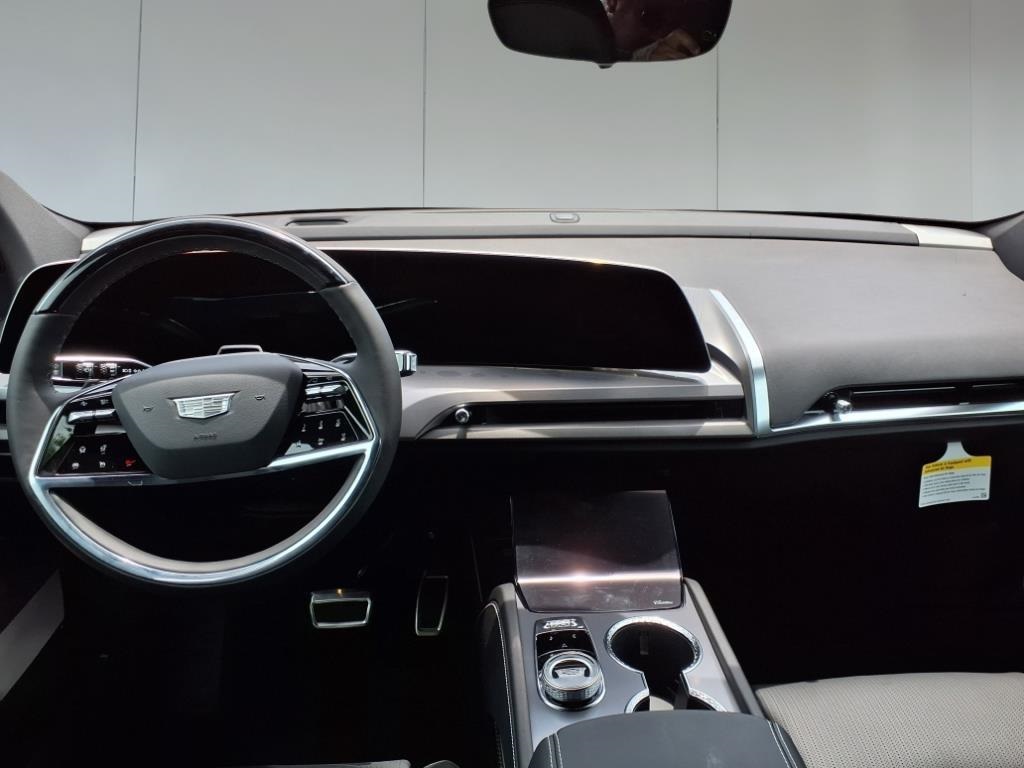 2026 Cadillac VISTIQ Luxury - 6