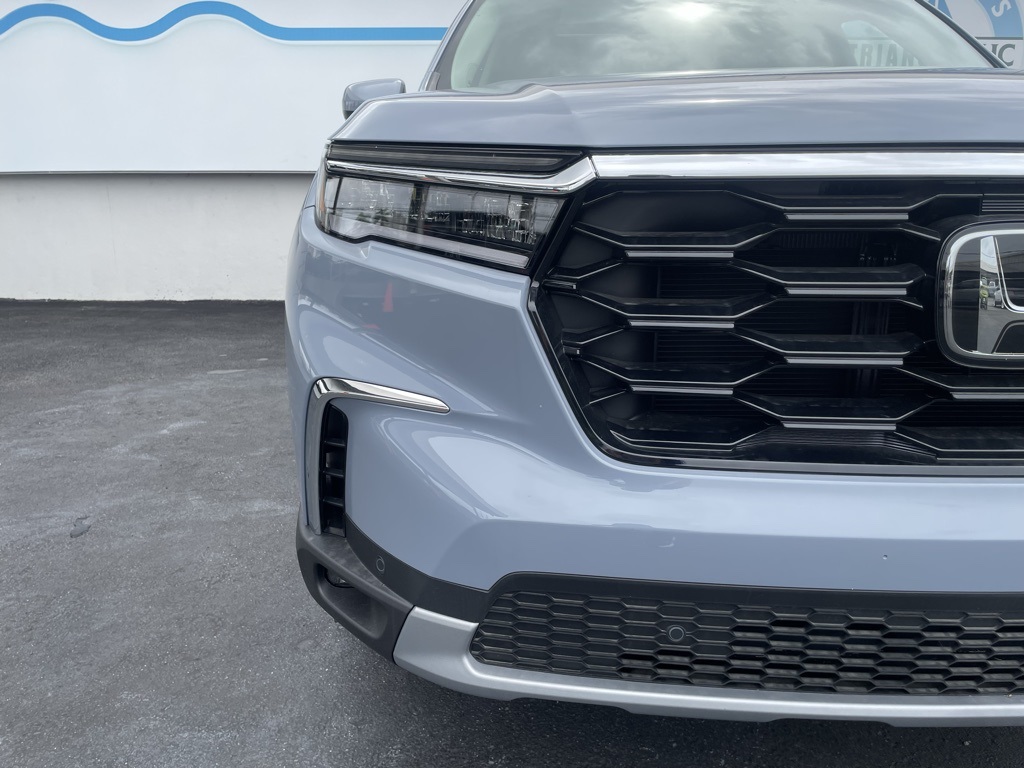 Thumbnail: 2025 Honda Pilot - 24