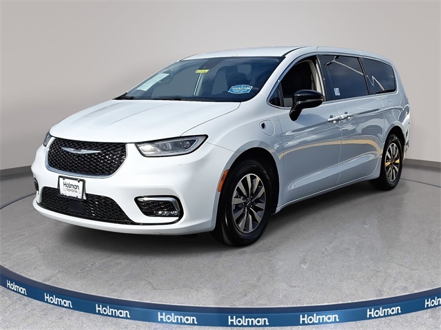 2024 Chrysler Pacifica Hybrid Select FWD