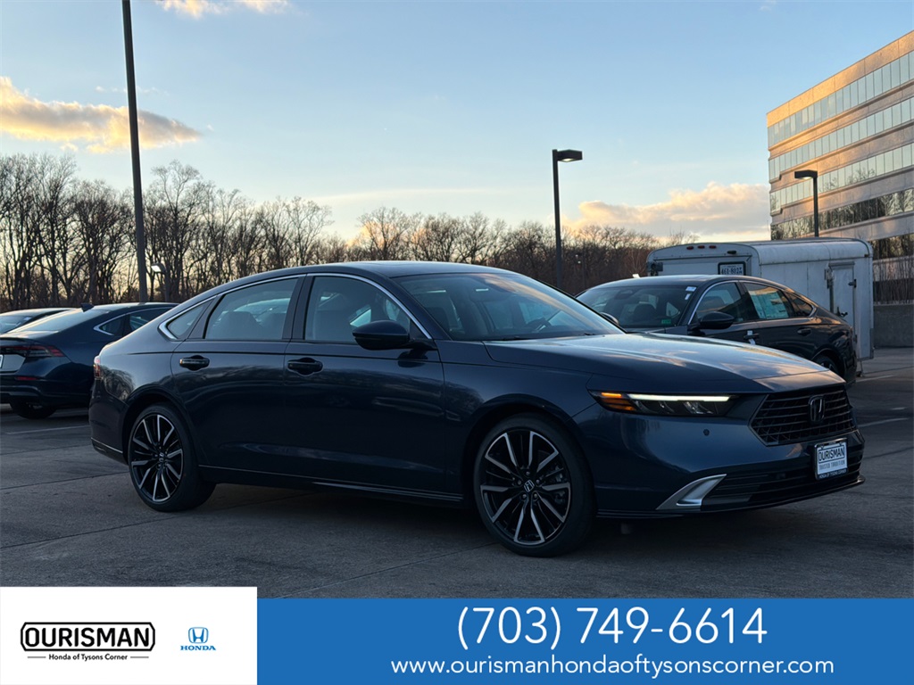 2025 Honda Accord Hybrid Touring FWD