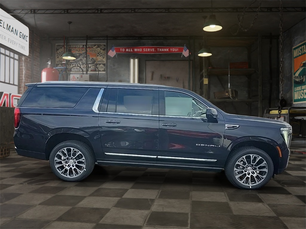 2026 GMC Yukon XL Denali 4WD