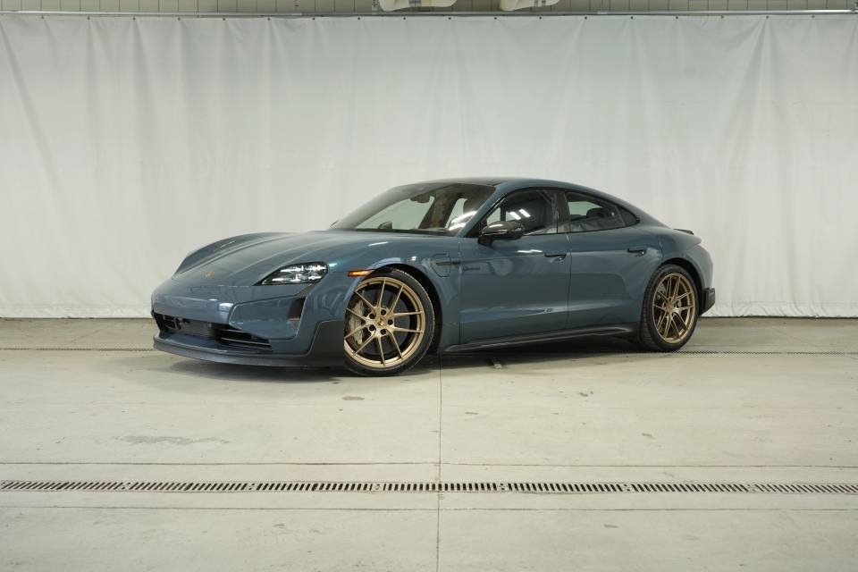 2025 Porsche Taycan Turbo GT Sedan AWD