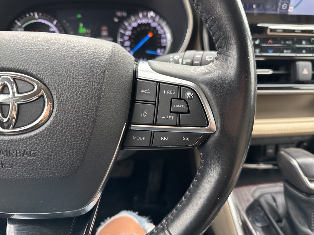 2021 Toyota Highlander Hybrid