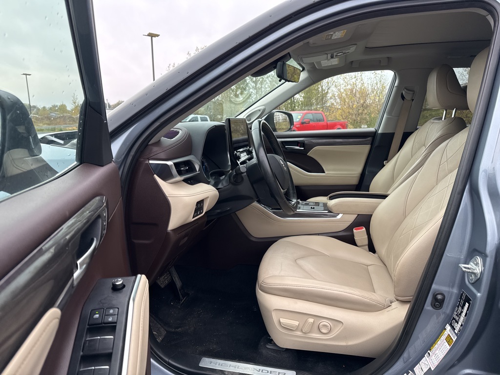 2021 Toyota Highlander Hybrid