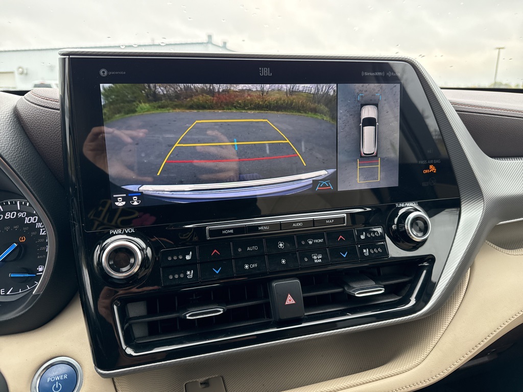 2021 Toyota Highlander Hybrid