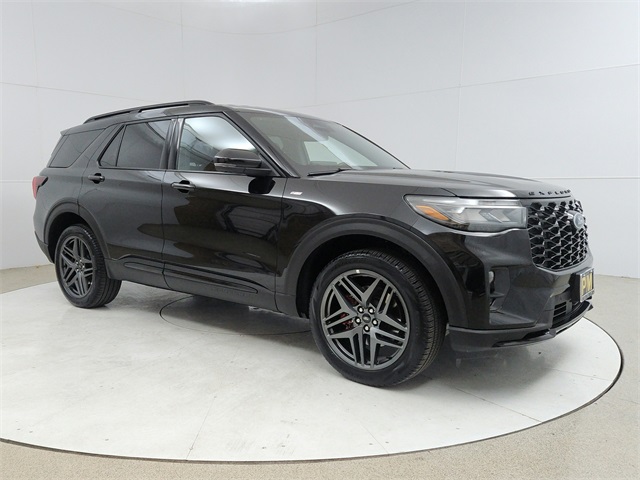 2025 Ford Explorer ST-Line AWD