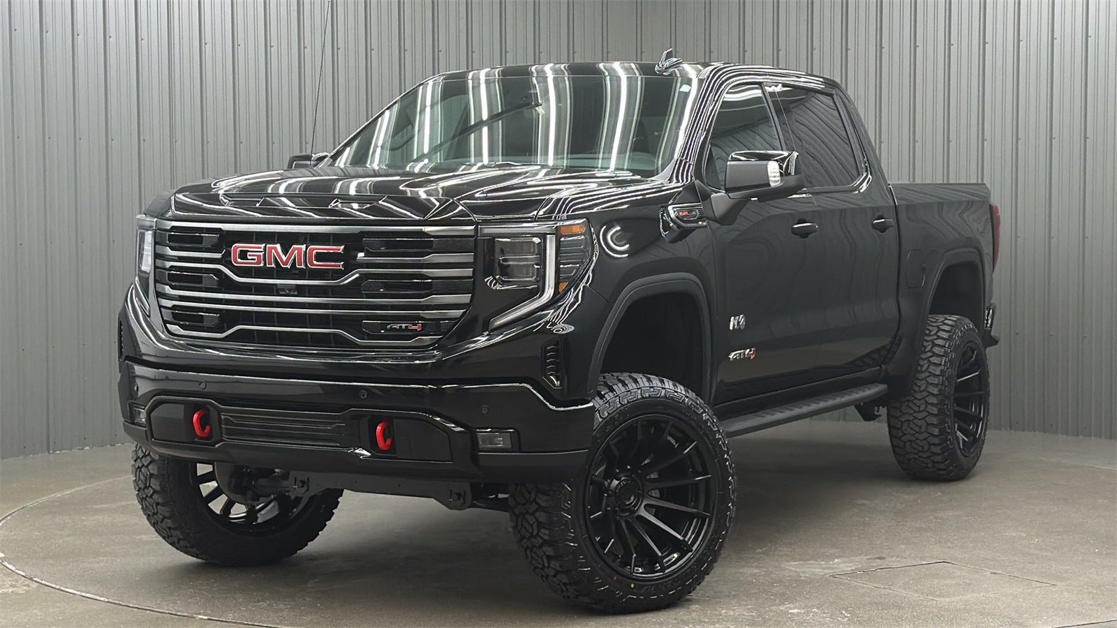 2025 GMC Sierra 1500 AT4 Crew Cab 4WD