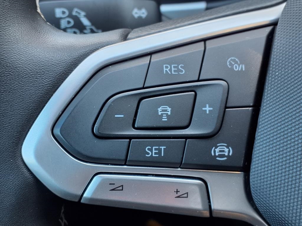 2022 Volkswagen Atlas Cross Sport 3.6L V6 SE w/Technology Red at DeMontrond Auto Country