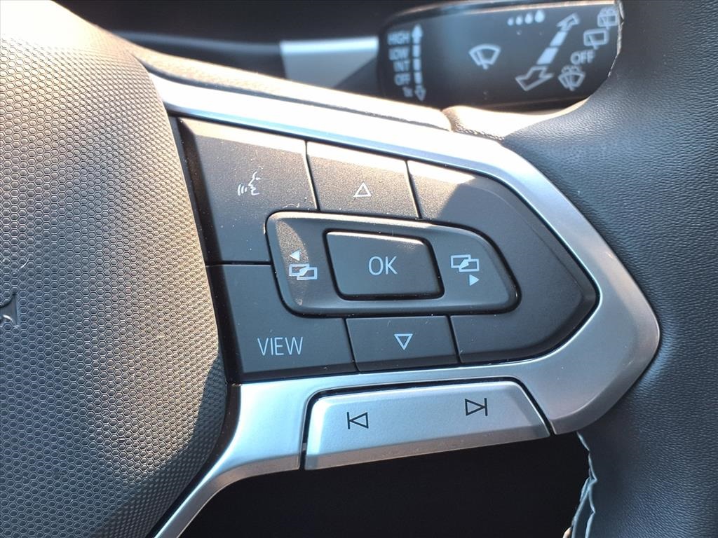 2022 Volkswagen Atlas Cross Sport 3.6L V6 SE w/Technology Red at DeMontrond Auto Country