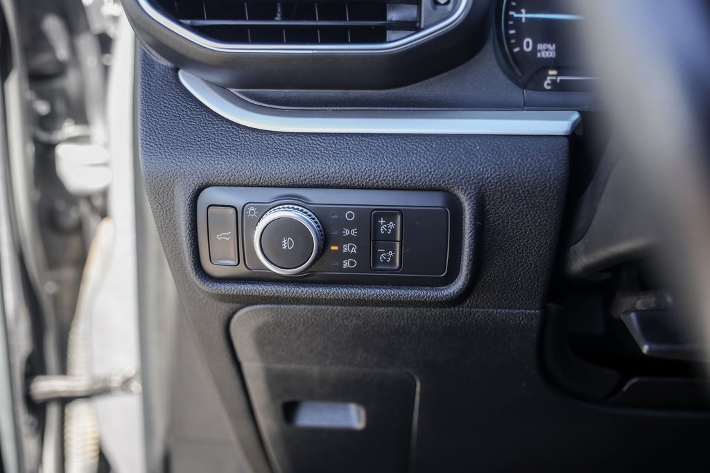 Used Car 2021 Ford Explorer  Xlt For Sale Under $25,000 In Austin, Texas