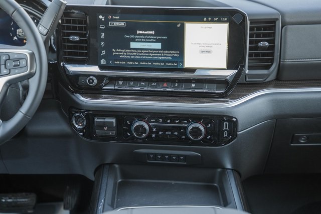 ChevroletSilverado 3500HD26