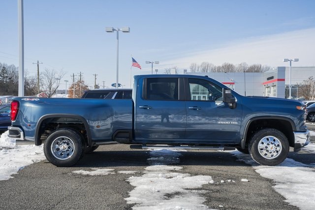 ChevroletSilverado 3500HD3