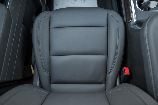 ChevroletSilverado 3500HD38