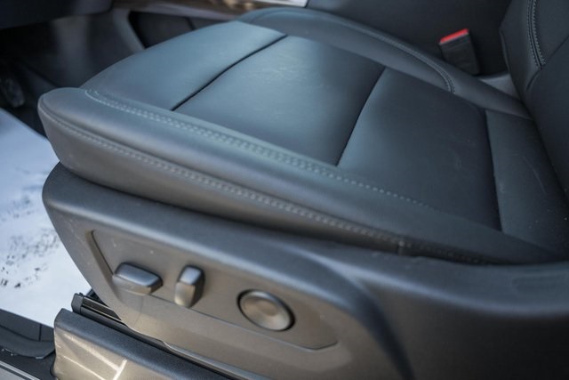 ChevroletSilverado 3500HD41