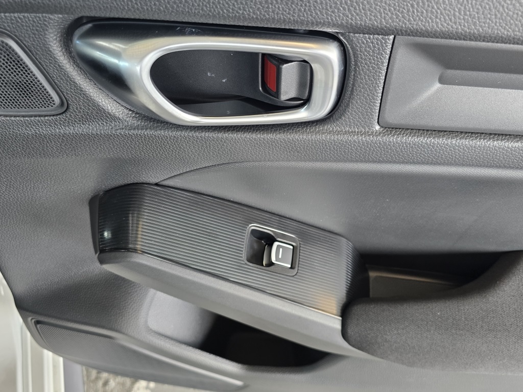 Thumbnail: 2026 Honda Civic - 30