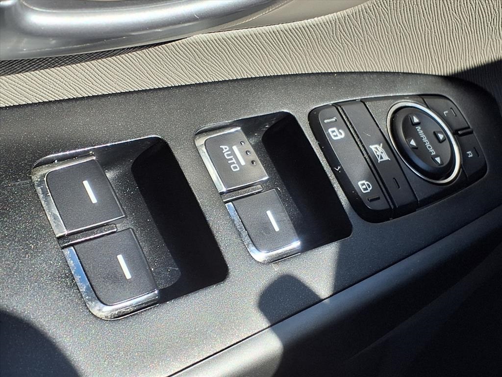 2021 Kia Sedona LX Gray at Emmons Autoplex