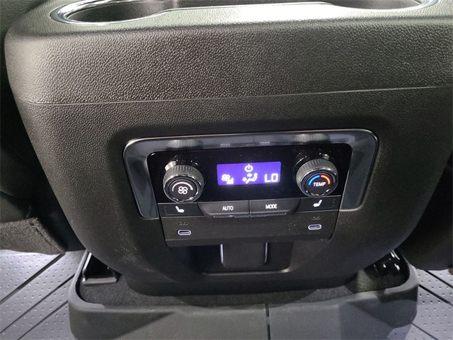 2025 – Chevrolet – Tahoe