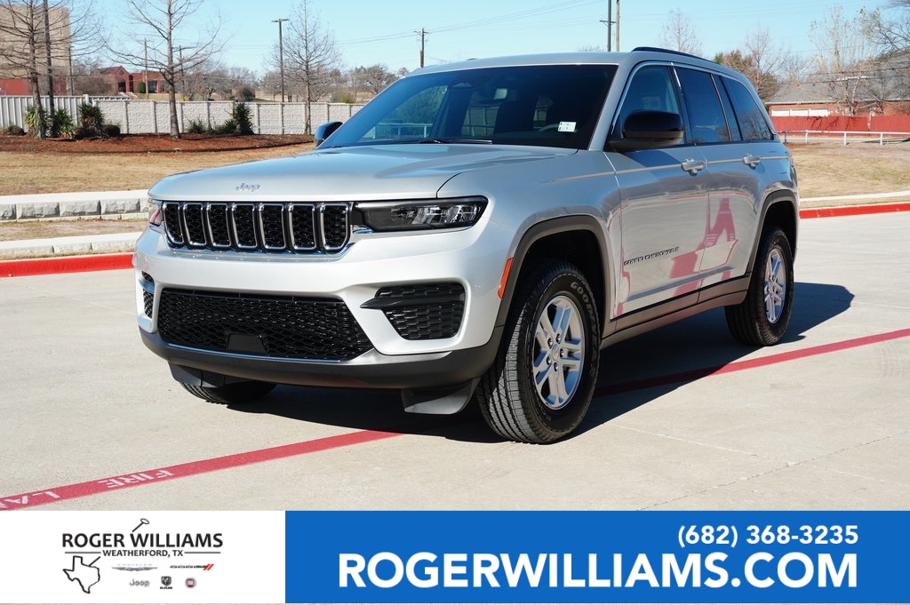 Used Car 2024 Jeep Grand Cherokee  Laredo For Sale Under $35,000 In Weatherford, Texas