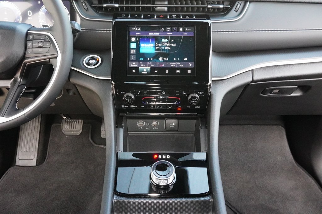 Used Car 2024 Jeep Grand Cherokee  Laredo For Sale Under $35,000 In Weatherford, Texas